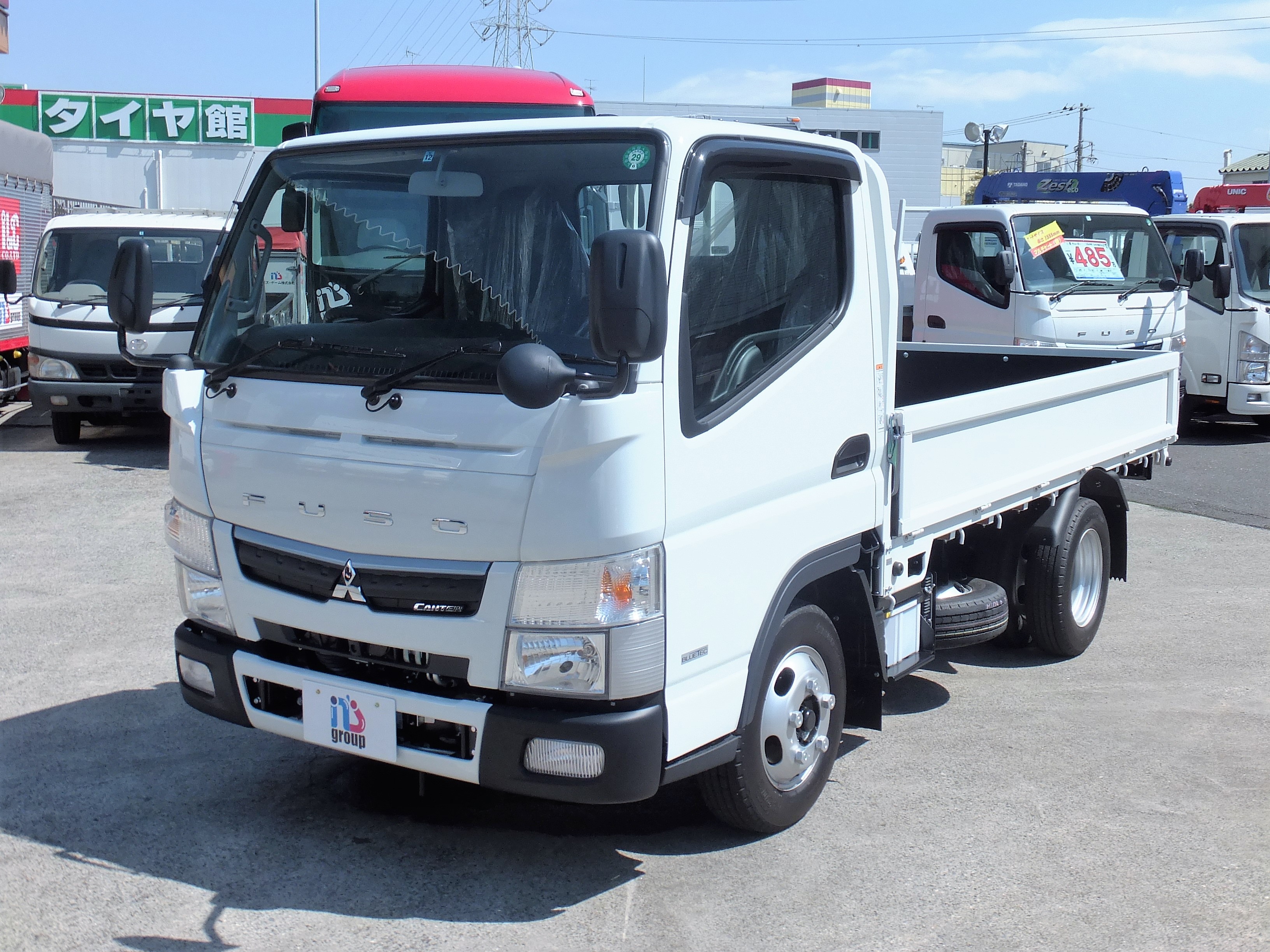 三菱 キャンター２ｔ 全低床 平ボディ M-0062 | エヌズ・トラック販売（神奈川）