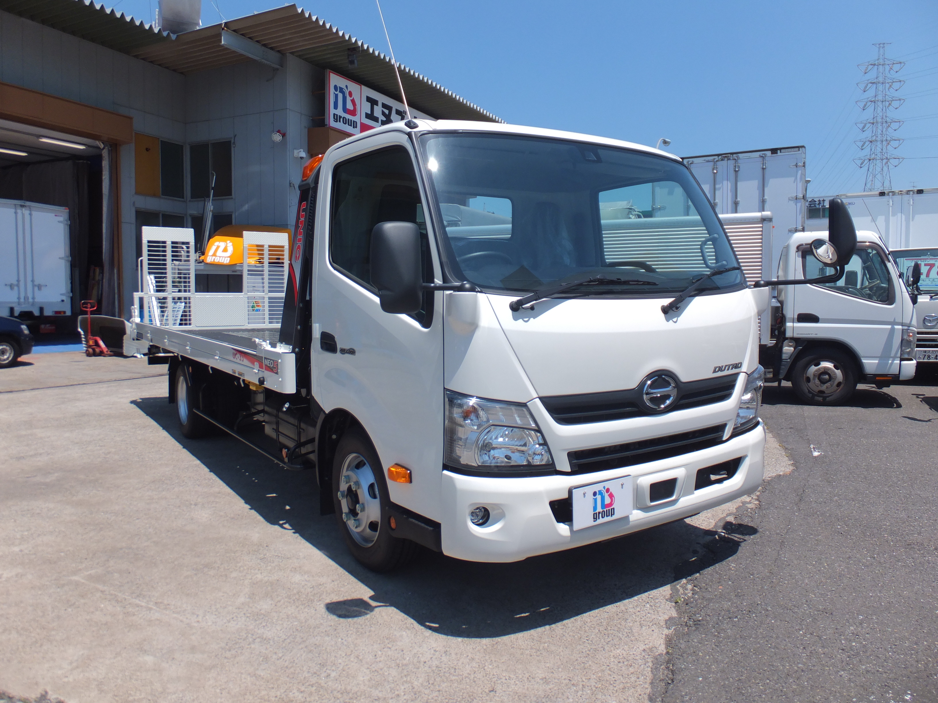 現金特価 新品未開封 1 64 搬送車 積載車 ローダー HINO デュトロ